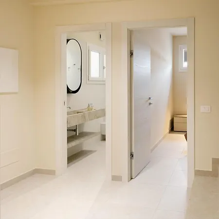 Maria Vittoria - Apartment